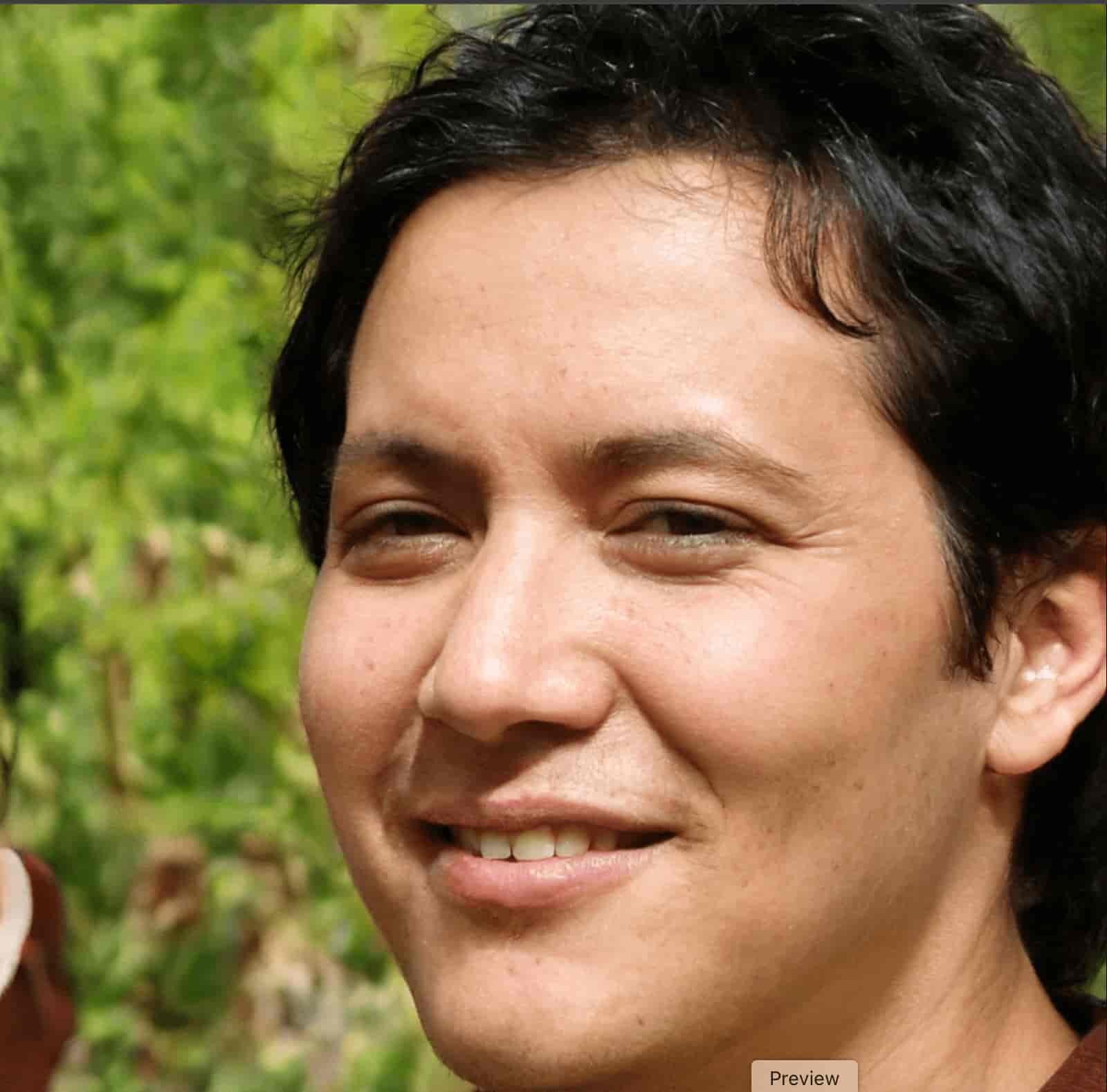 Jonas R.